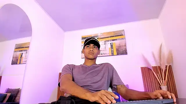 zander 2120 online show from 04/10/26, 01:05