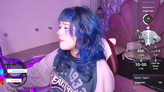 Snapshot of toky_doll chatting on 09/22/25, 09:06 toky doll online show from 09/22/25, 09:06