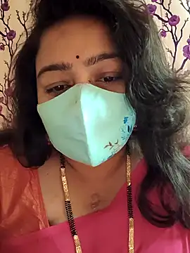 neelu-hoty online show from 01/18/25, 07:49