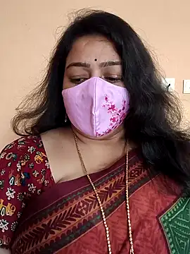 neelu-hoty online show from 02/08/25, 06:54