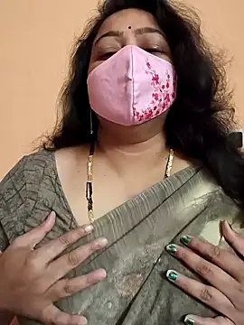 neelu-hoty online show from 02/11/25, 01:20