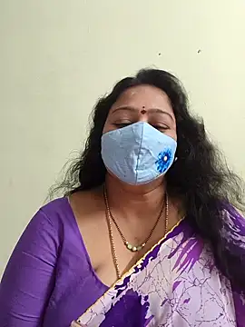 neelu-hoty online show from 09/20/25, 01:01