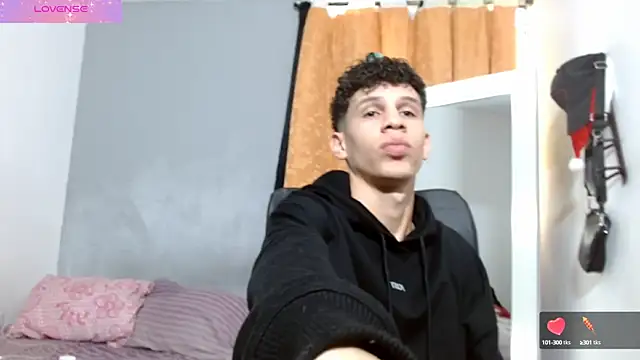 Snapshot of jeff_ross chatting on 01/10/25, 07:00 jeff ross online show from 01/10/25, 07:00