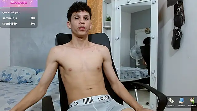 Snapshot of jeff_ross chatting on 01/17/25, 11:51 jeff ross online show from 01/17/25, 11:51