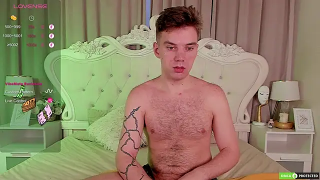 ArthurWhitee online show from 11/07/25, 03:17