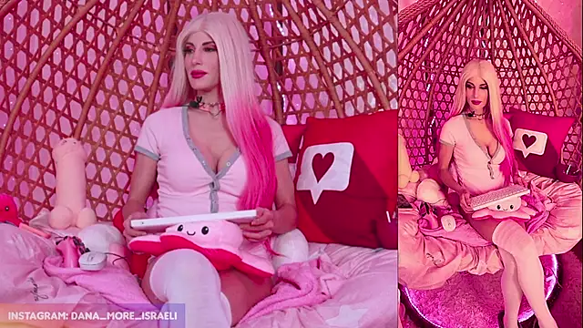 dana more online show from 11/14/25, 10:36