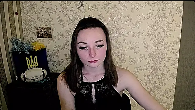 Snapshot of _Barbie_Kiss_ chatting on 01/13/25, 09:19 Barbie Kiss online show from 01/13/25, 09:19