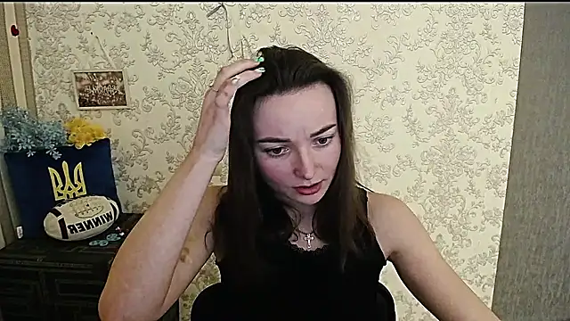Snapshot of _Barbie_Kiss_ chatting on 01/17/25, 09:28 Barbie Kiss online show from 01/17/25, 09:28