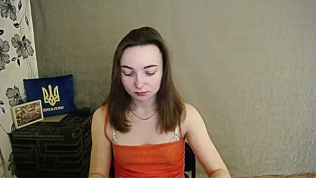 Snapshot of _Barbie_Kiss_ chatting on 01/28/25, 06:49 Barbie Kiss online show from 01/28/25, 06:49