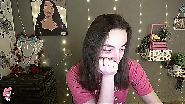 Snapshot of _Barbie_Kiss_ chatting on 02/07/25, 02:26 Barbie Kiss online show from 02/07/25, 02:26