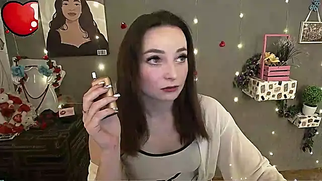 Snapshot of _Barbie_Kiss_ chatting on 03/08/25, 07:05 Barbie Kiss online show from 03/08/25, 07:05