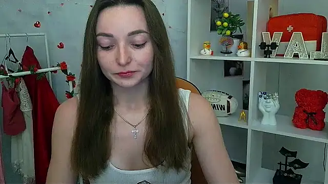  Barbie Kiss  online show from 02/15/26, 03:31