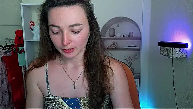 Snapshot of _Barbie_Kiss_ chatting on 06/17/26, 03:13 Barbie Kiss online show from 06/17/26, 03:13