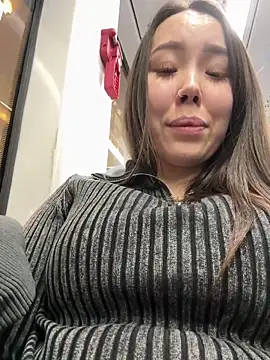 Snapshot of Asian_Asami chatting on 01/17/25, 03:53 Asian Asami online show from 01/17/25, 03:53