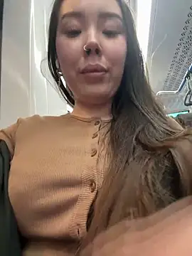 Snapshot of Asian_Asami chatting on 02/26/25, 08:11 Asian Asami online show from 02/26/25, 08:11