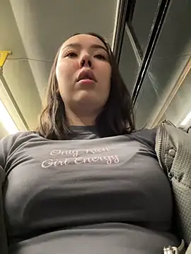 Snapshot of Asian_Asami chatting on 11/15/25, 02:57 Asian Asami online show from 11/15/25, 02:57