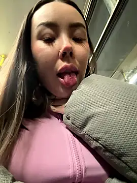 Asian Asami online show from 01/15/26, 06:33