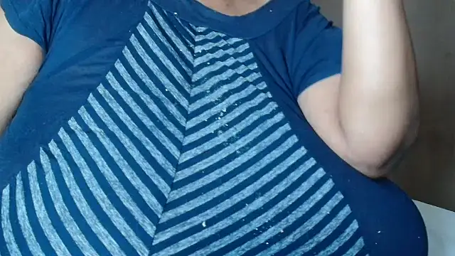 tinagiant online show from 04/14/26, 05:46