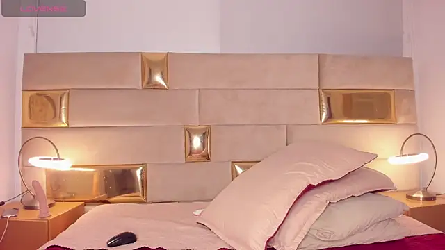 Arii stone online show from 01/25/25, 04:34