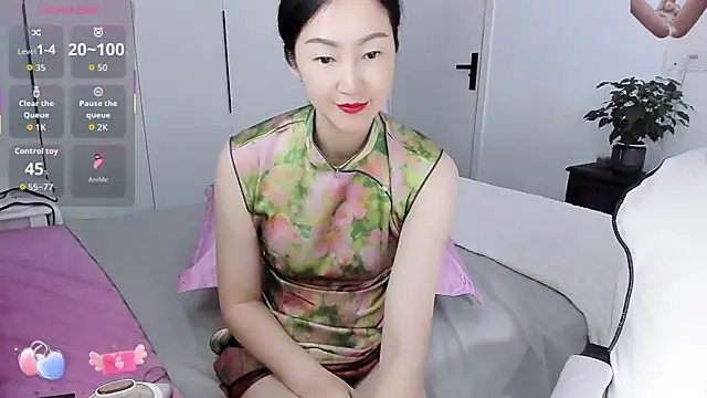 paopao-a online show from 11/18/25, 03:56