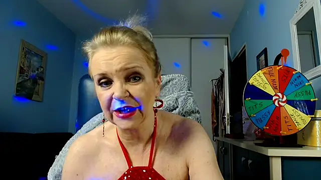 Snapshot of sexyjennyeu chatting on 01/15/25, 08:48 sexyjennyeu online show from 01/15/25, 08:48