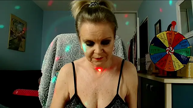 Snapshot of sexyjennyeu chatting on 02/05/25, 09:07 sexyjennyeu online show from 02/05/25, 09:07