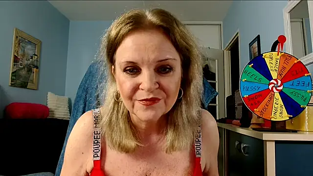 Snapshot of sexyjennyeu chatting on 11/22/25, 08:41 sexyjennyeu online show from 11/22/25, 08:41