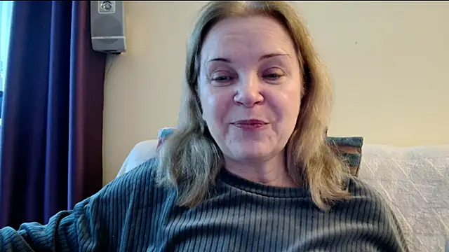 sexyjennyeu online show from 02/08/26, 01:58