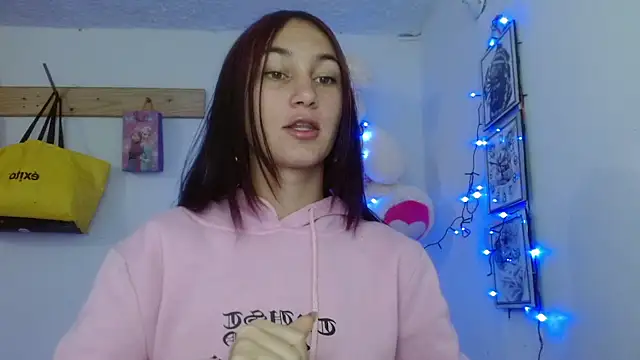 Snapshot of SexyTokio4 chatting on 01/17/25, 11:27 SexyTokio4 online show from 01/17/25, 11:27