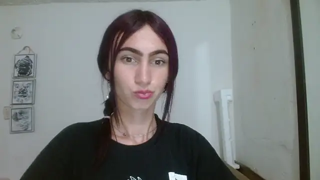 Snapshot of SexyTokio4 chatting on 02/06/25, 02:26 SexyTokio4 online show from 02/06/25, 02:26