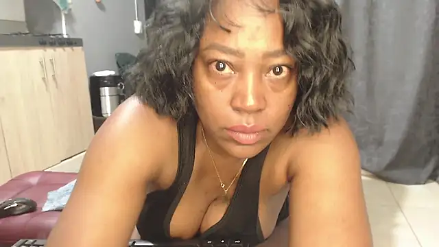 Snapshot of kimberley_123 chatting on 09/09/25, 02:27 kimberley 123 online show from 09/09/25, 02:27