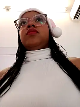 Snapshot of lennacooper chatting on 12/24/24, 02:01 lennacooper online show from 12/24/24, 02:01