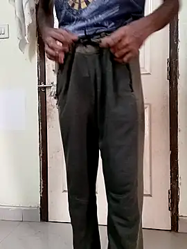 Chocolate stud10 online show from 04/10/26, 07:02