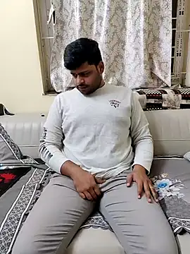 PawanHyd7 online show from 12/17/25, 06:14