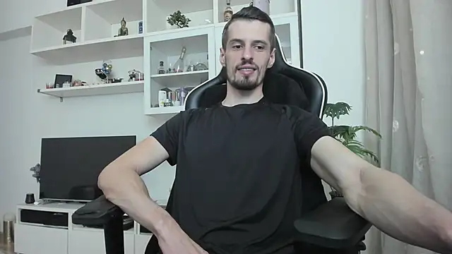 ToddClaytonn online show from 04/27/26, 04:38