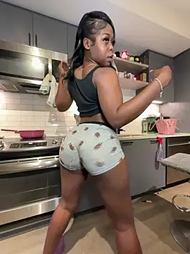 Naomiruty online show from 06/27/26, 12:59