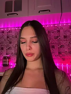 EricaWalls online show from 02/15/25, 10:21