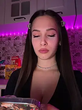 EricaWalls online show from 02/22/25, 07:25