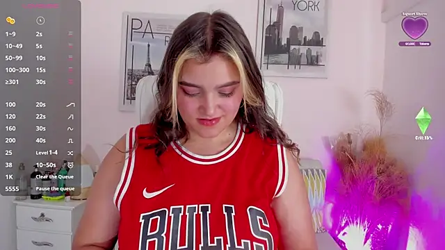 Snapshot of katy_giil chatting on 01/07/25, 07:17 katy giil online show from 01/07/25, 07:17