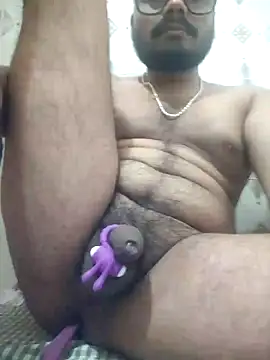 Snapshot of fuckingmahiesh chatting on 02/24/25, 06:15 fuckingmahiesh online show from 02/24/25, 06:15