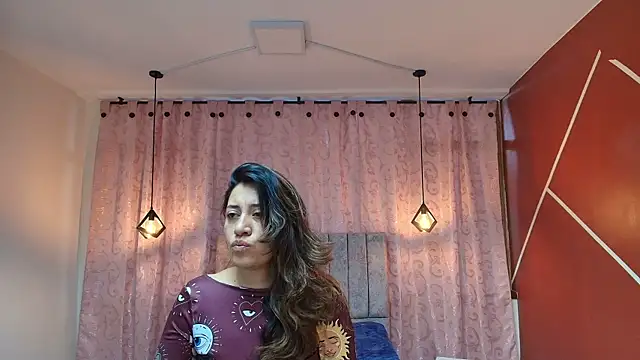 Snapshot of VioletaScott_ chatting on 09/20/25, 12:17 VioletaScott online show from 09/20/25, 12:17