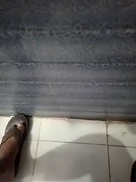 Snapshot of kunalmishra2003 chatting on 12/18/25, 02:50 kunalmishra2003 online show from 12/18/25, 02:50