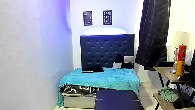 Snapshot of Brian_cx chatting on 12/16/24, 09:52 Brian cx online show from 12/16/24, 09:52