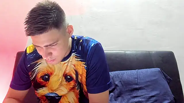 Snapshot of Brian_cx chatting on 01/30/25, 03:44 Brian cx online show from 01/30/25, 03:44