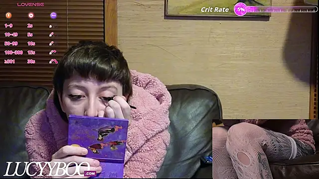 lovelylucyy online show from 12/15/25, 12:15