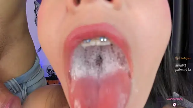 Aprilx1 online show from 10/10/25, 04:00