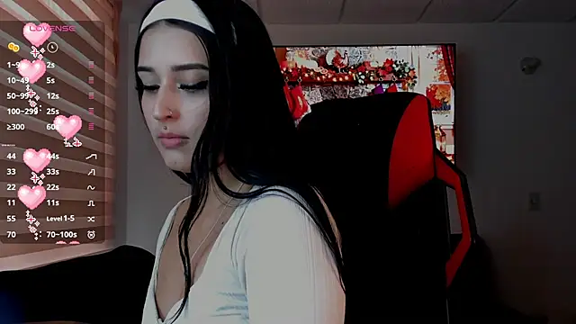 Charlotte greys online show from 11/07/25, 09:15