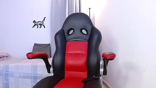 Snapshot of lous_g chatting on 02/12/25, 03:07 lous g online show from 02/12/25, 03:07