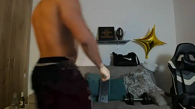 julian wallace online show from 11/23/25, 09:25