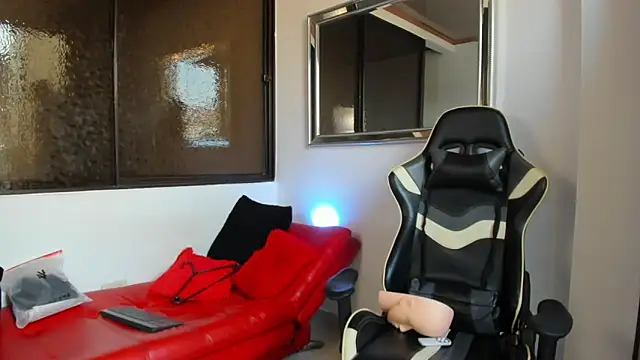 julian wallace online show from 03/04/26, 06:58